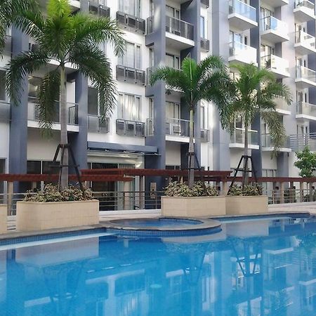 One Palm Tree Villas Manila Eksteriør billede